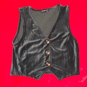 NWOT GREEN!!!!! button up crop top